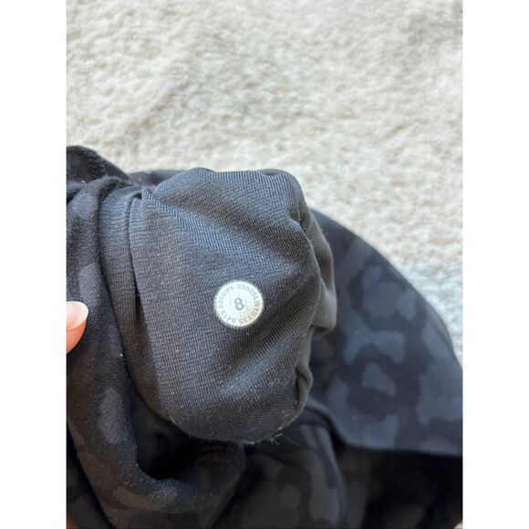 EUC LULULEMON high rise align gray camo pant Sz 8, 25” $100 E7 - Picture 5 of 6